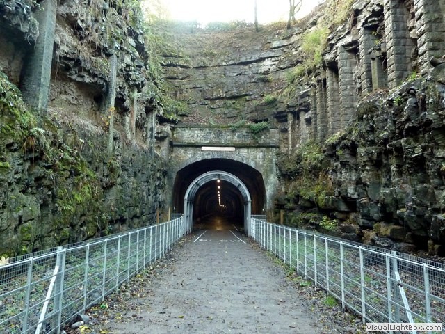 Headstone tunnel