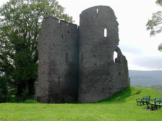 Crickhowell castle